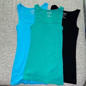 3 Old Navy Perfect tanks